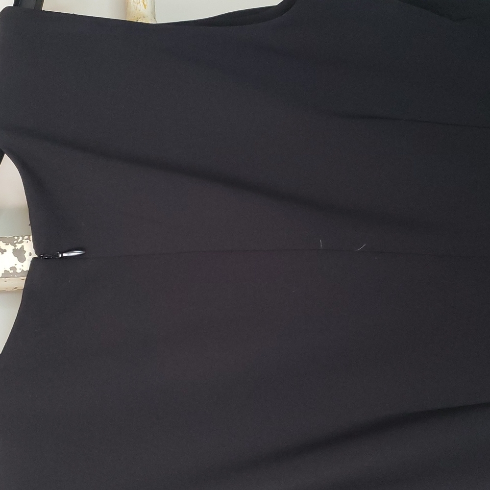 NWT Calvin Klein Sleeveless Black Ruffle Hem Midi Dress, Size 8 - Picture 6 of 7